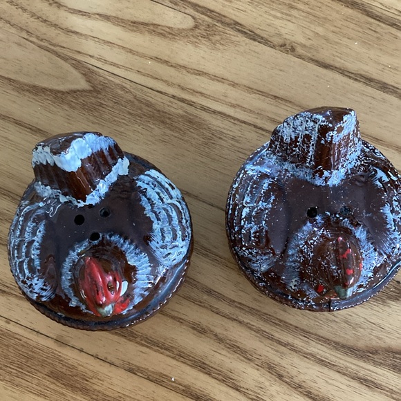 Chicken salt & pepper shakers - Picture 2 of 5